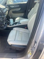 2023 Volvo XC40 B5 AWD Plus Bright Theme