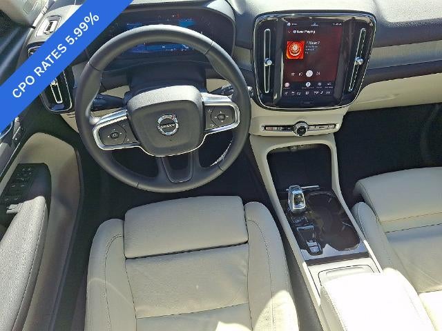2023 Volvo XC40 B5 AWD Plus Bright Theme