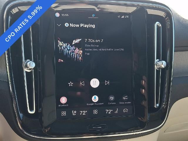 2023 Volvo XC40 B5 AWD Plus Bright Theme