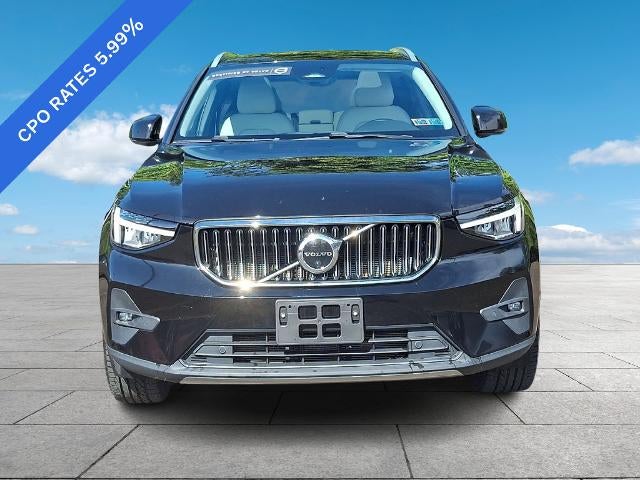 2023 Volvo XC40 B5 AWD Plus Bright Theme