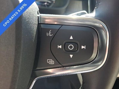 2023 Volvo XC40 B5 AWD Plus Bright Theme