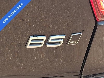 2023 Volvo XC40 B5 AWD Plus Bright Theme
