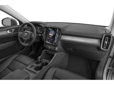2023 Volvo XC40 B5 AWD Plus Bright Theme