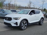 2023 Volvo XC40 B5 AWD Plus Dark Theme