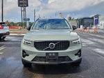 2023 Volvo XC40 B5 AWD Plus Dark Theme