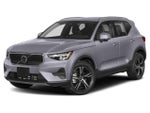 2023 Volvo XC40 B5 AWD Plus Dark Theme