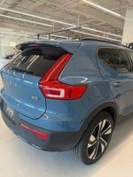 2023 Volvo XC40 B5 AWD Ultimate Dark Theme