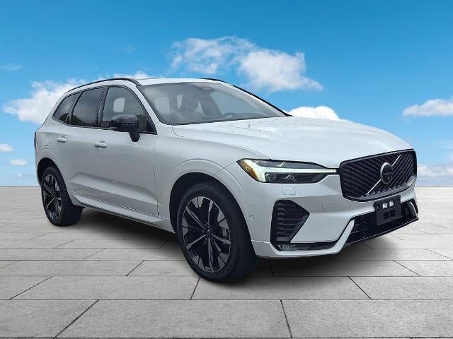 2026 Volvo XC60 B5 AWD Plus