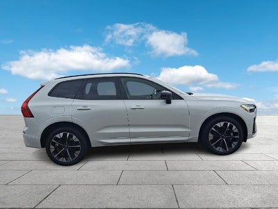 2026 Volvo XC60 B5 AWD Plus