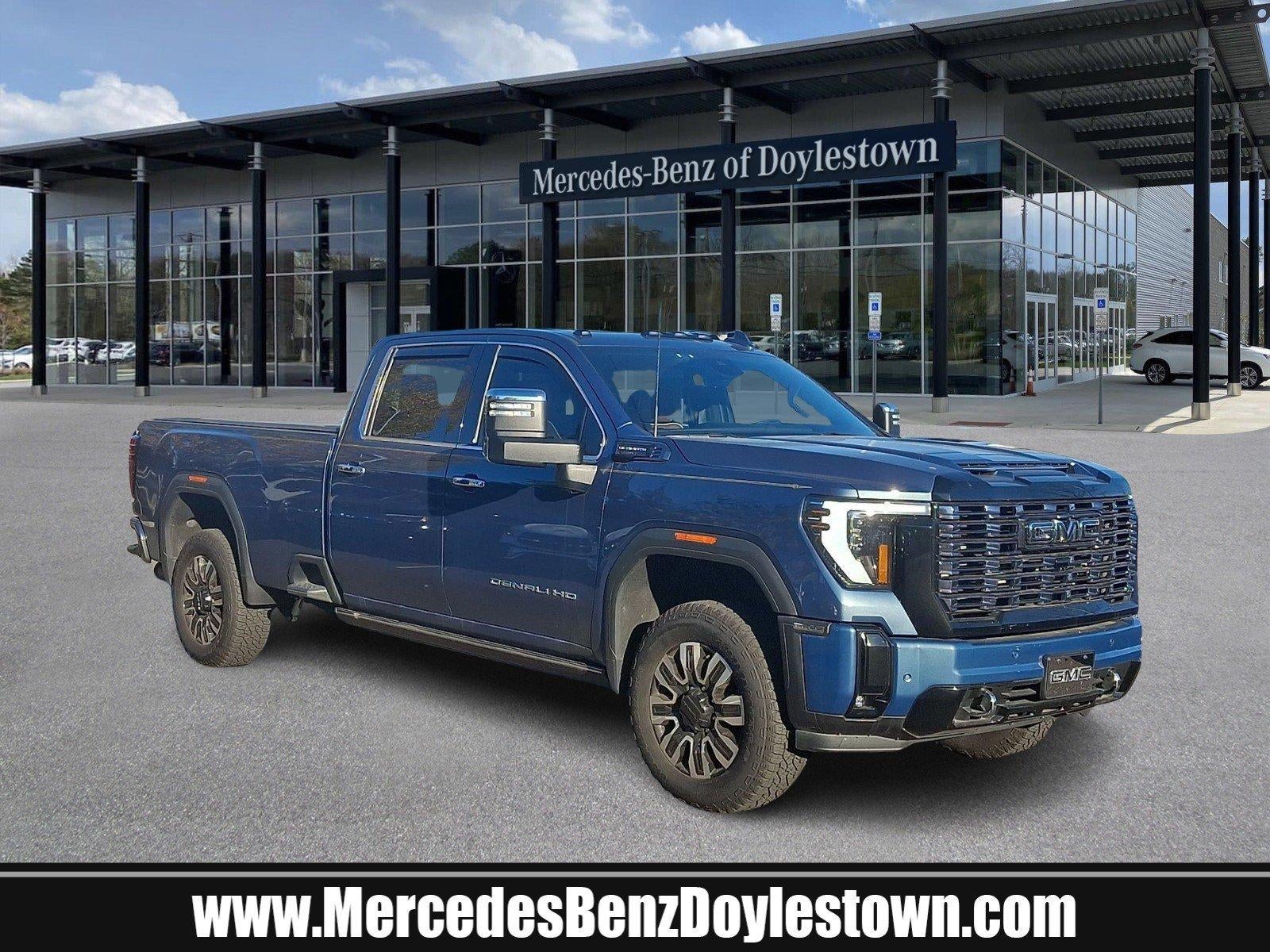 2026 GMC Sierra 3500HD Crew Cab Long Box 4-Wheel Drive Denali Ultimate