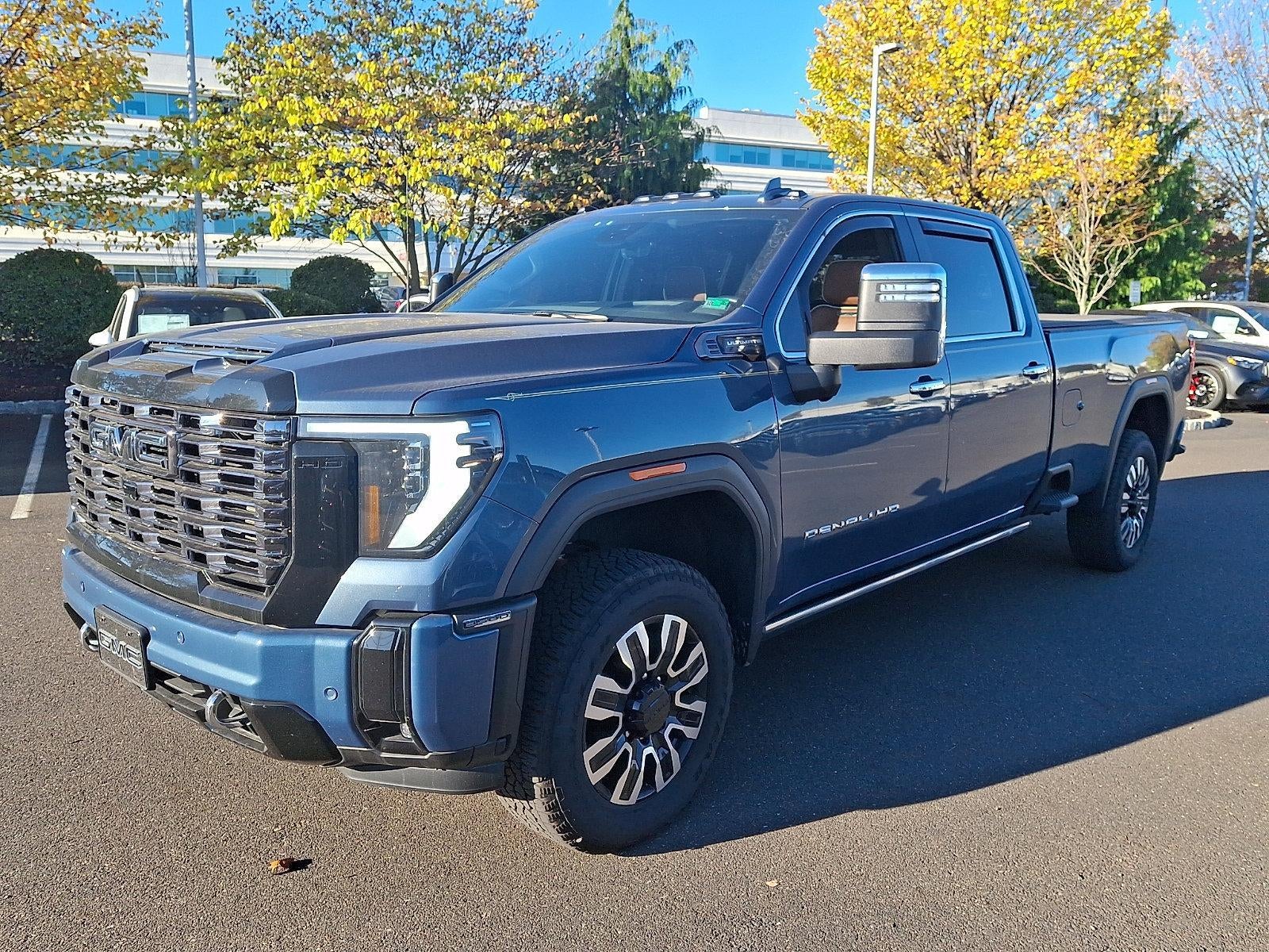 2026 GMC Sierra 3500HD Crew Cab Long Box 4-Wheel Drive Denali Ultimate
