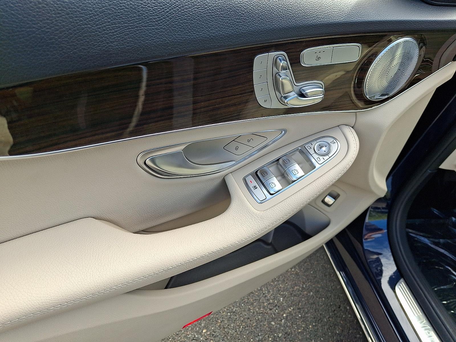 2016 Mercedes-Benz C-Class C 300 4MATIC® Luxury Sedan