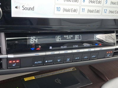 2023 Toyota Sienna XLE FWD 7-Passenger (Natl)