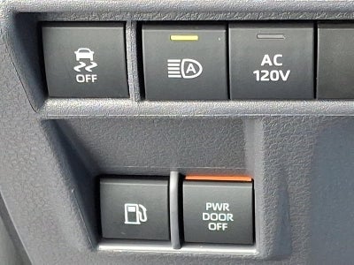 2023 Toyota Sienna XLE FWD 7-Passenger (Natl)