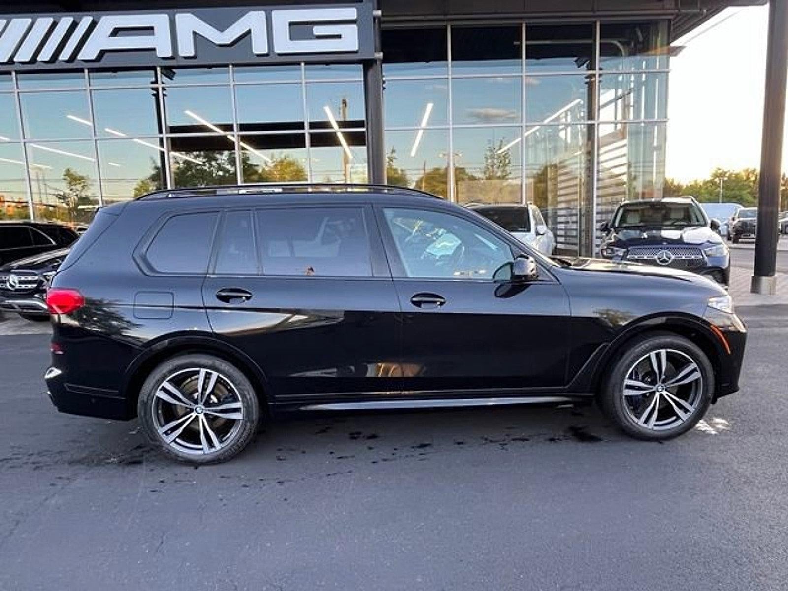 2021 BMW X7 xDrive40i Sports Activity Vehicle