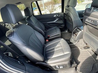 2022 BMW X7 xDrive40i Sports Activity Vehicle