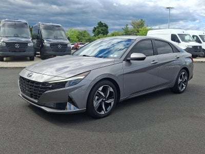 2023 Hyundai ELANTRA Limited IVT