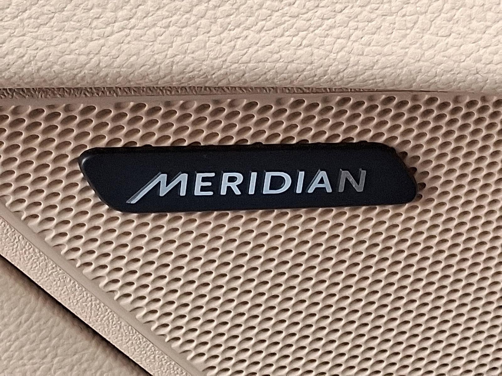 2016 Jaguar XF 4dr Sdn 35t Prestige AWD