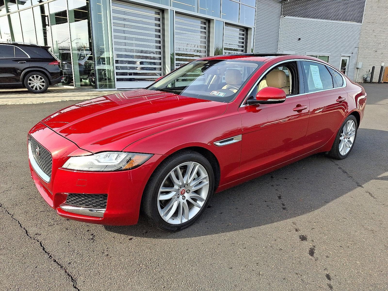 2016 Jaguar XF 4dr Sdn 35t Prestige AWD