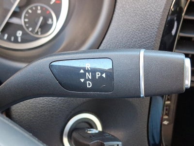 2021 Mercedes-Benz Metris Passenger Van Standard Roof 126" Wheelbase