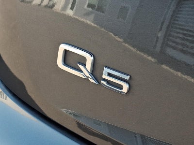 2020 Audi Q5 Titanium Premium Plus 45 TFSI quattro