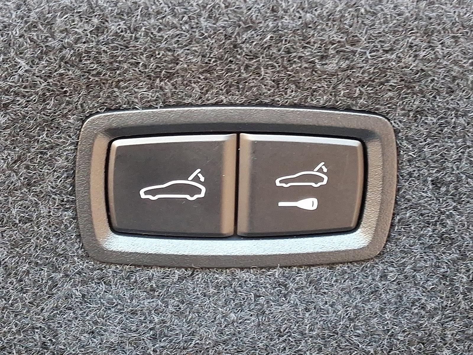 2022 Porsche Taycan 4S AWD