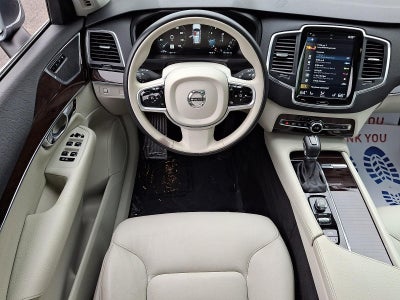 2019 Volvo XC90 T6 AWD Momentum