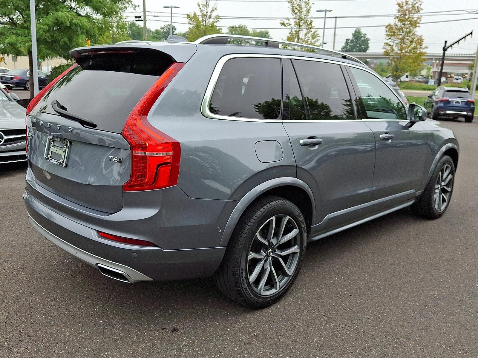 2019 Volvo XC90 T6 AWD Momentum