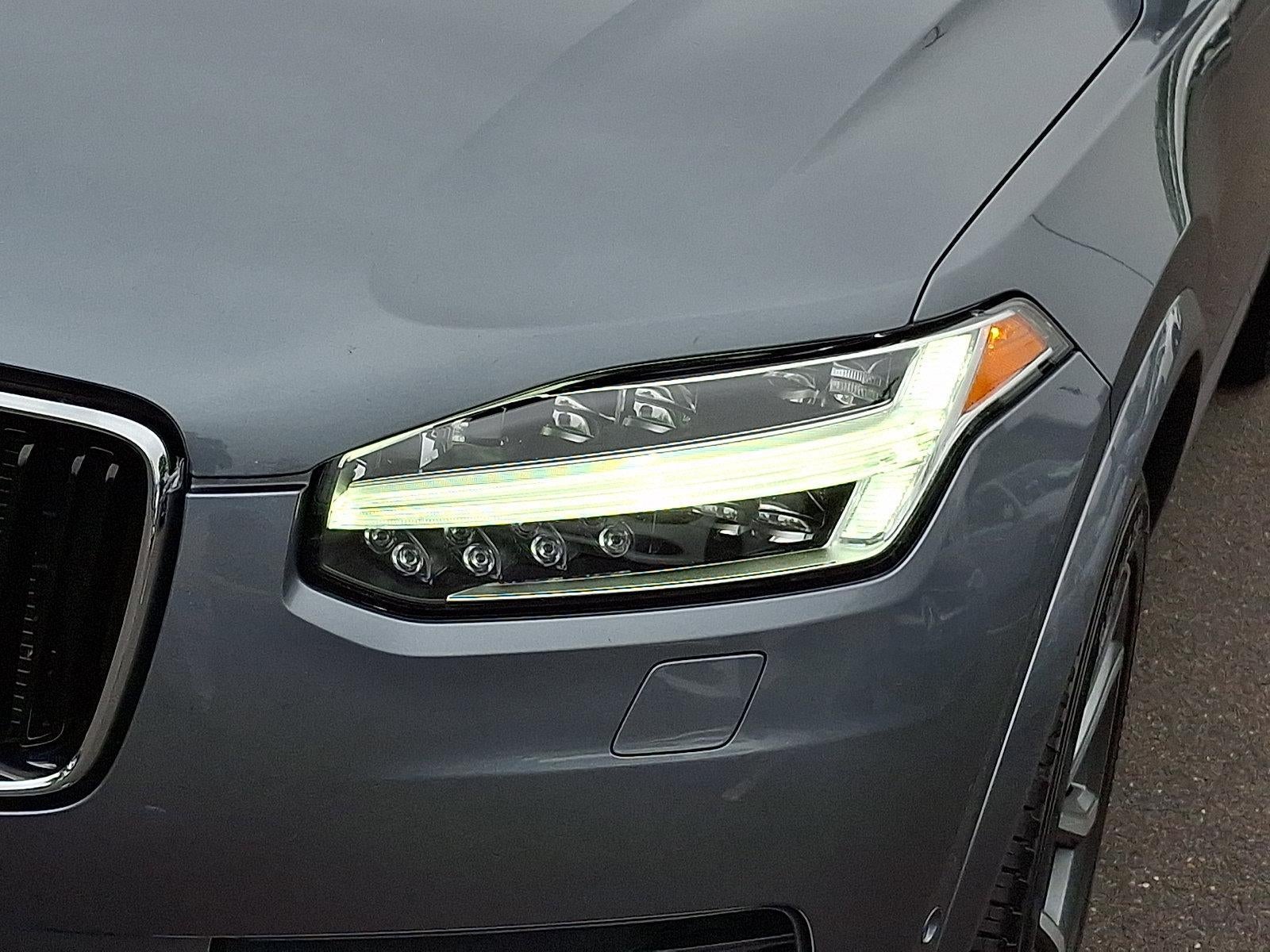 2019 Volvo XC90 T6 AWD Momentum