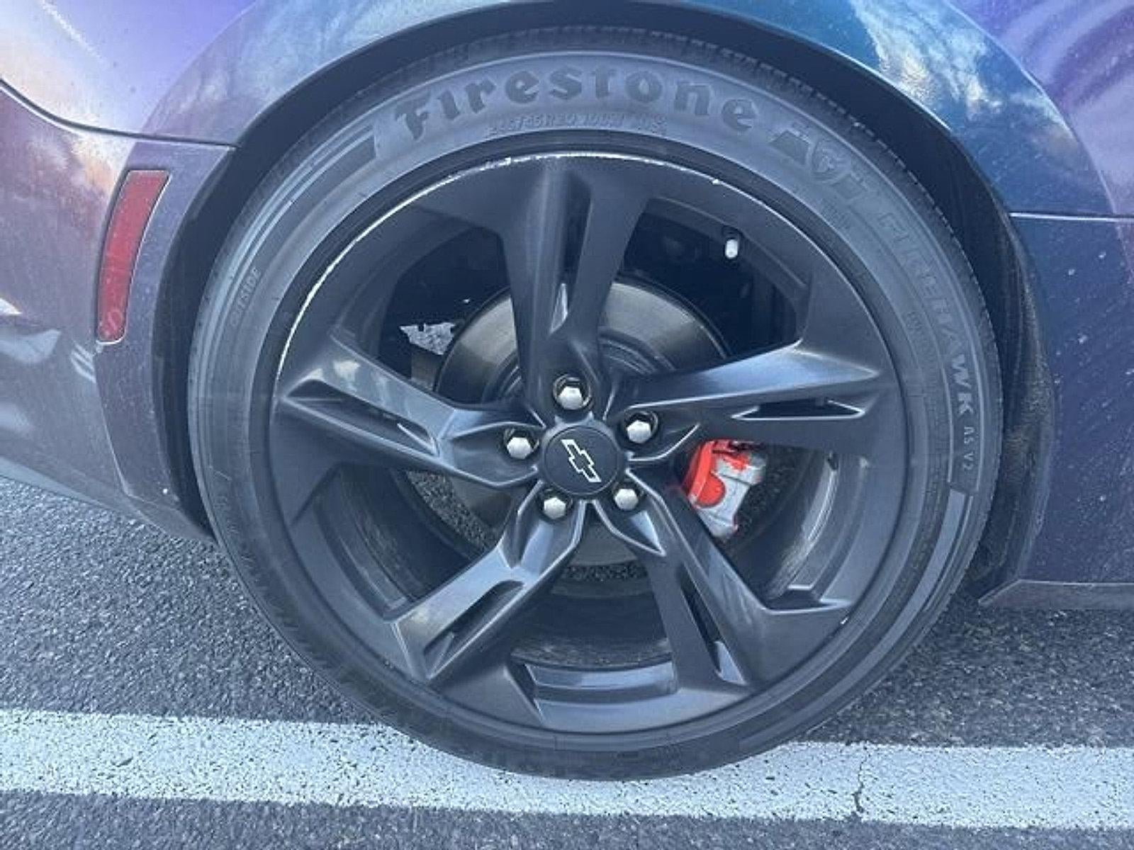 2021 Chevrolet Camaro 2dr Coupe 2LT