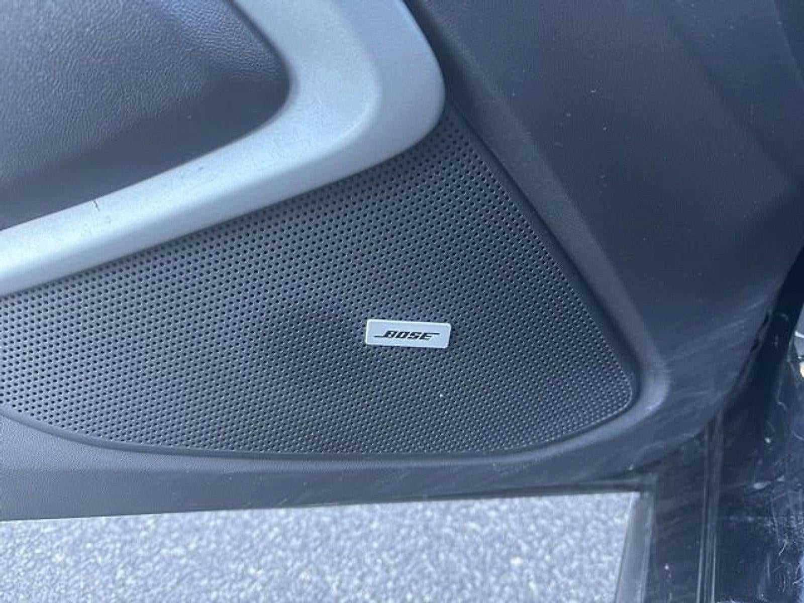 2021 Chevrolet Camaro 2dr Coupe 2LT