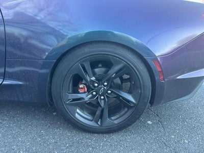 2021 Chevrolet Camaro 2dr Coupe 2LT