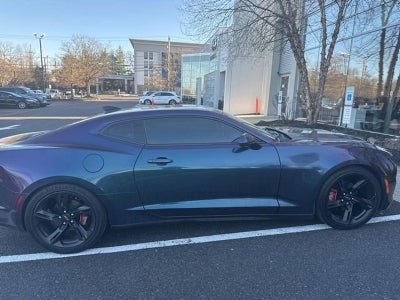 2021 Chevrolet Camaro 2dr Coupe 2LT