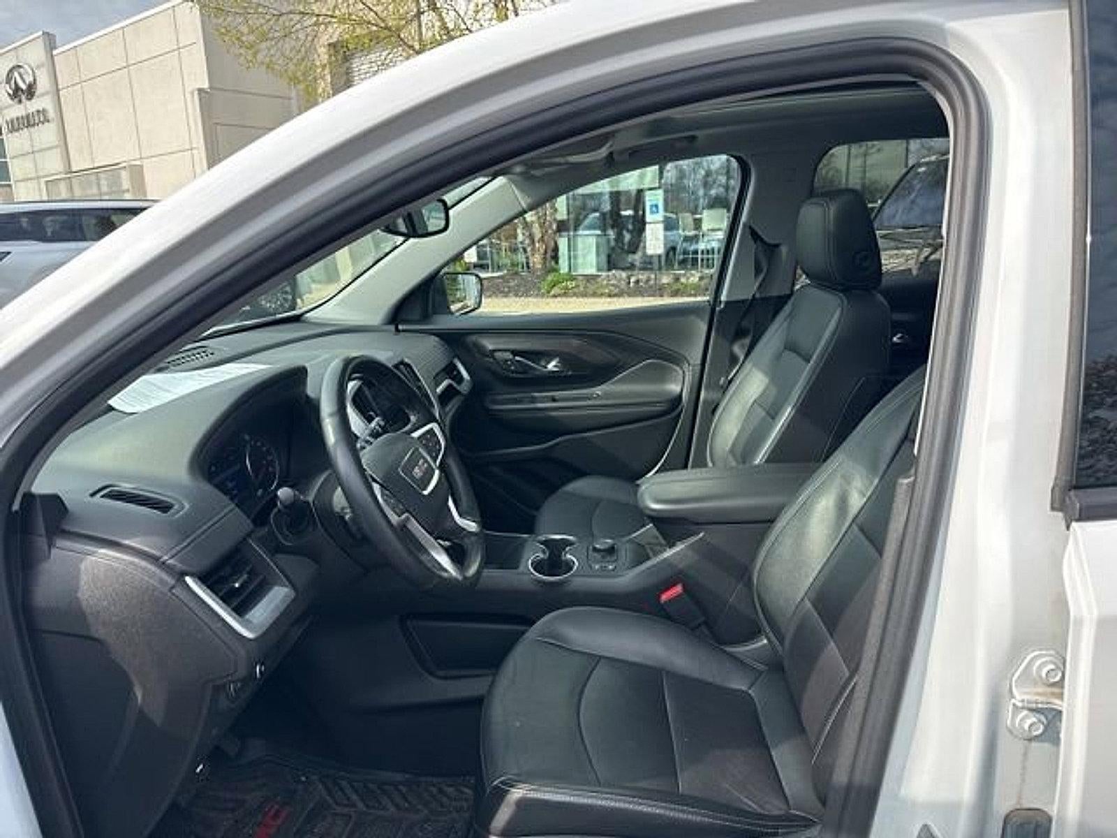 2023 GMC Terrain FWD 4dr SLT