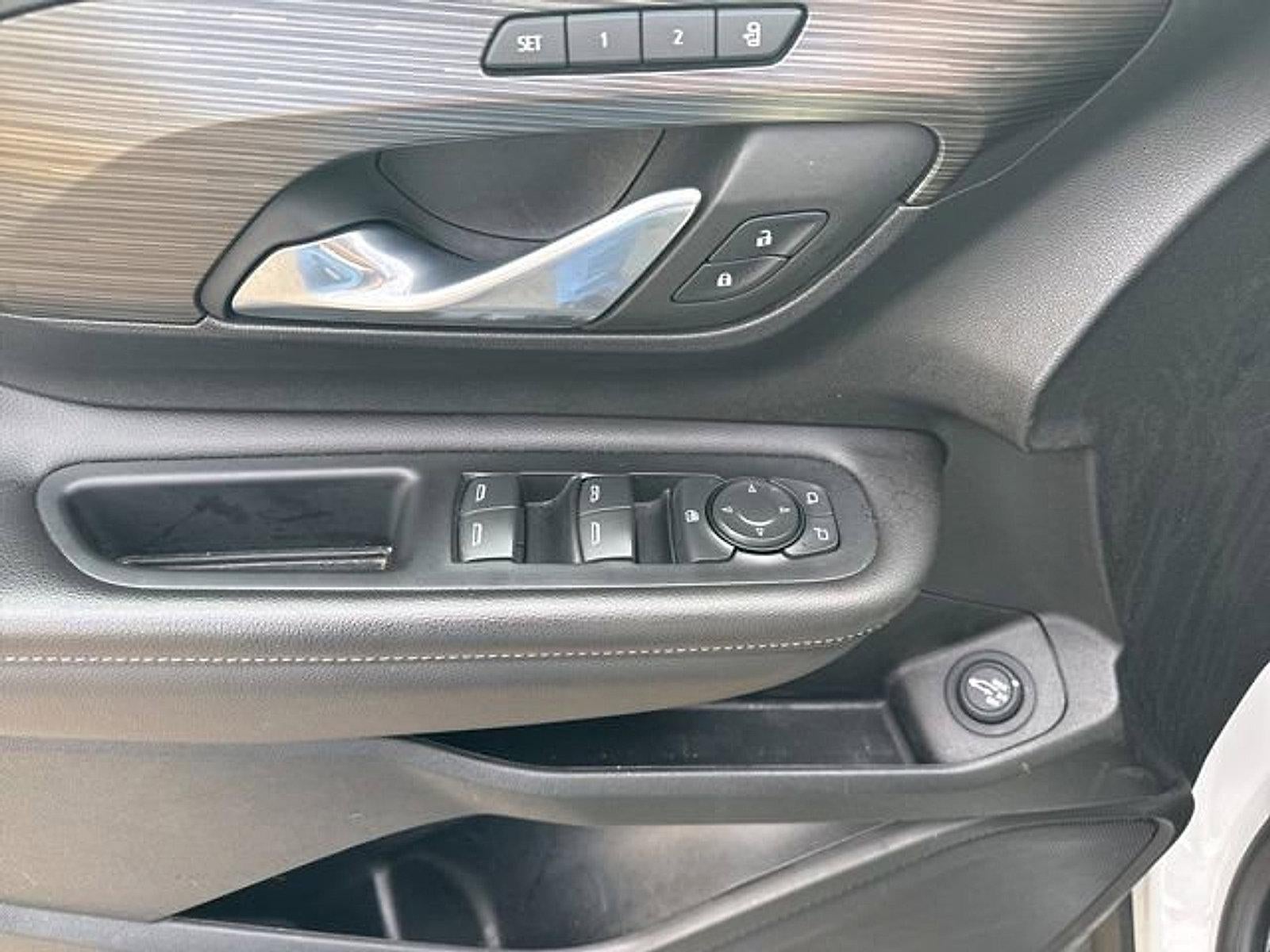 2023 GMC Terrain FWD 4dr SLT