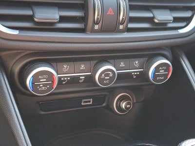 2022 Alfa Romeo Giulia AWD