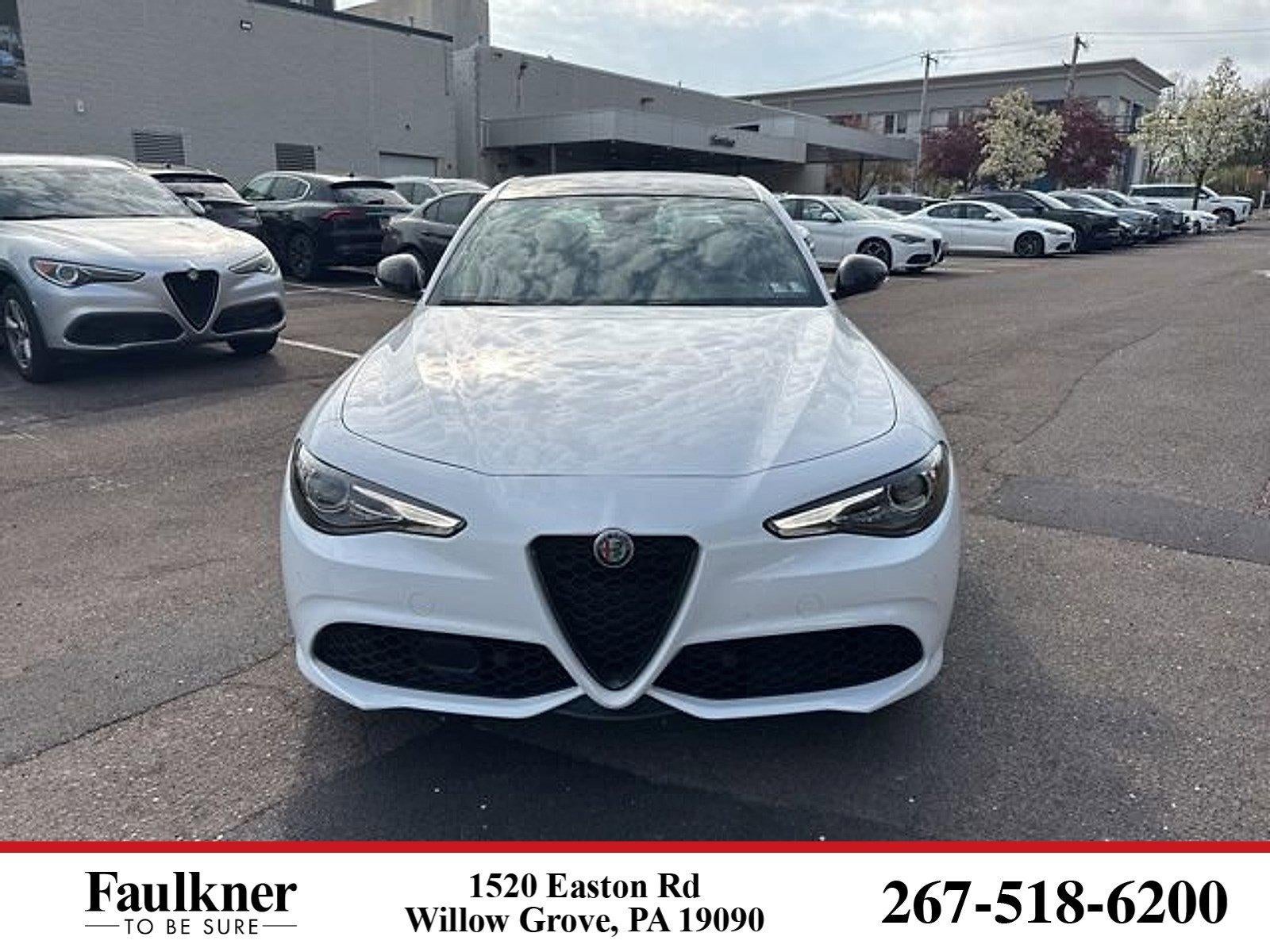 2023 Alfa Romeo Giulia Estrema AWD