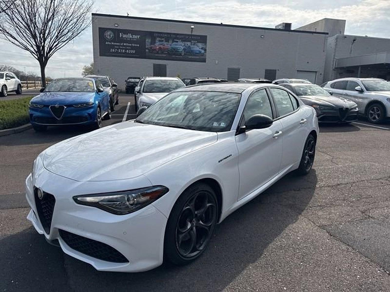 2023 Alfa Romeo Giulia Estrema AWD