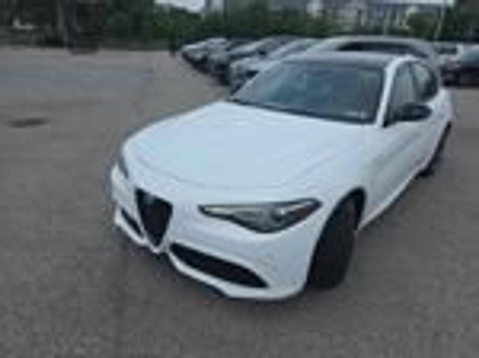 2023 Alfa Romeo Giulia Veloce AWD