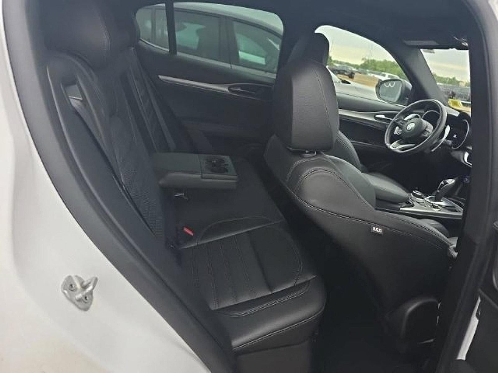 2024 Alfa Romeo Stelvio Veloce AWD