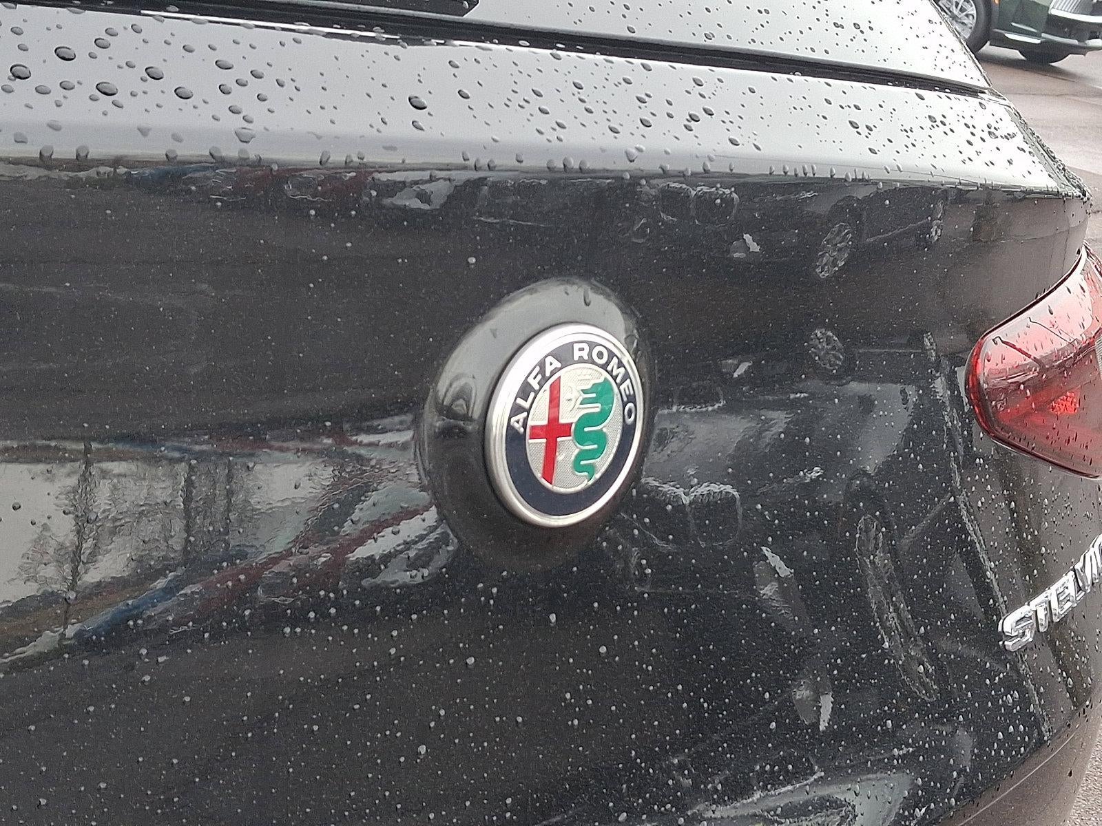 2022 Alfa Romeo Stelvio Veloce AWD