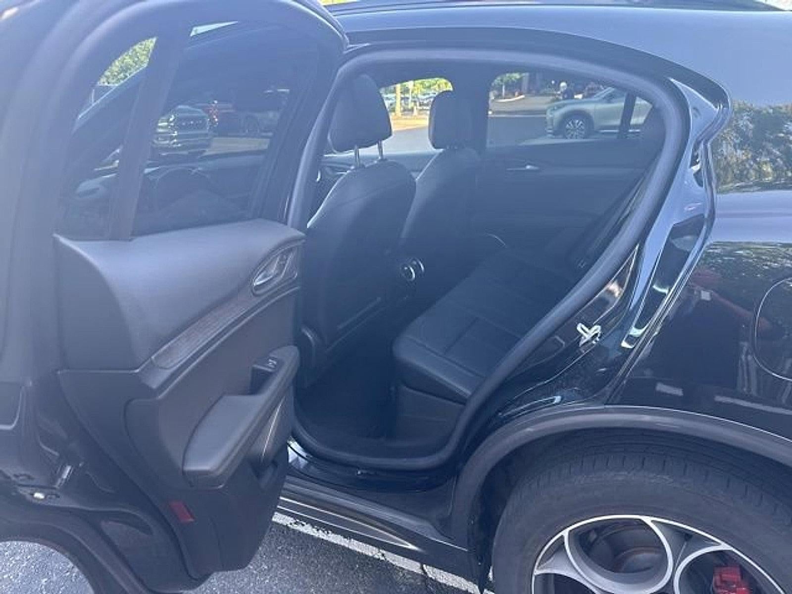 2023 Alfa Romeo Stelvio Ti AWD