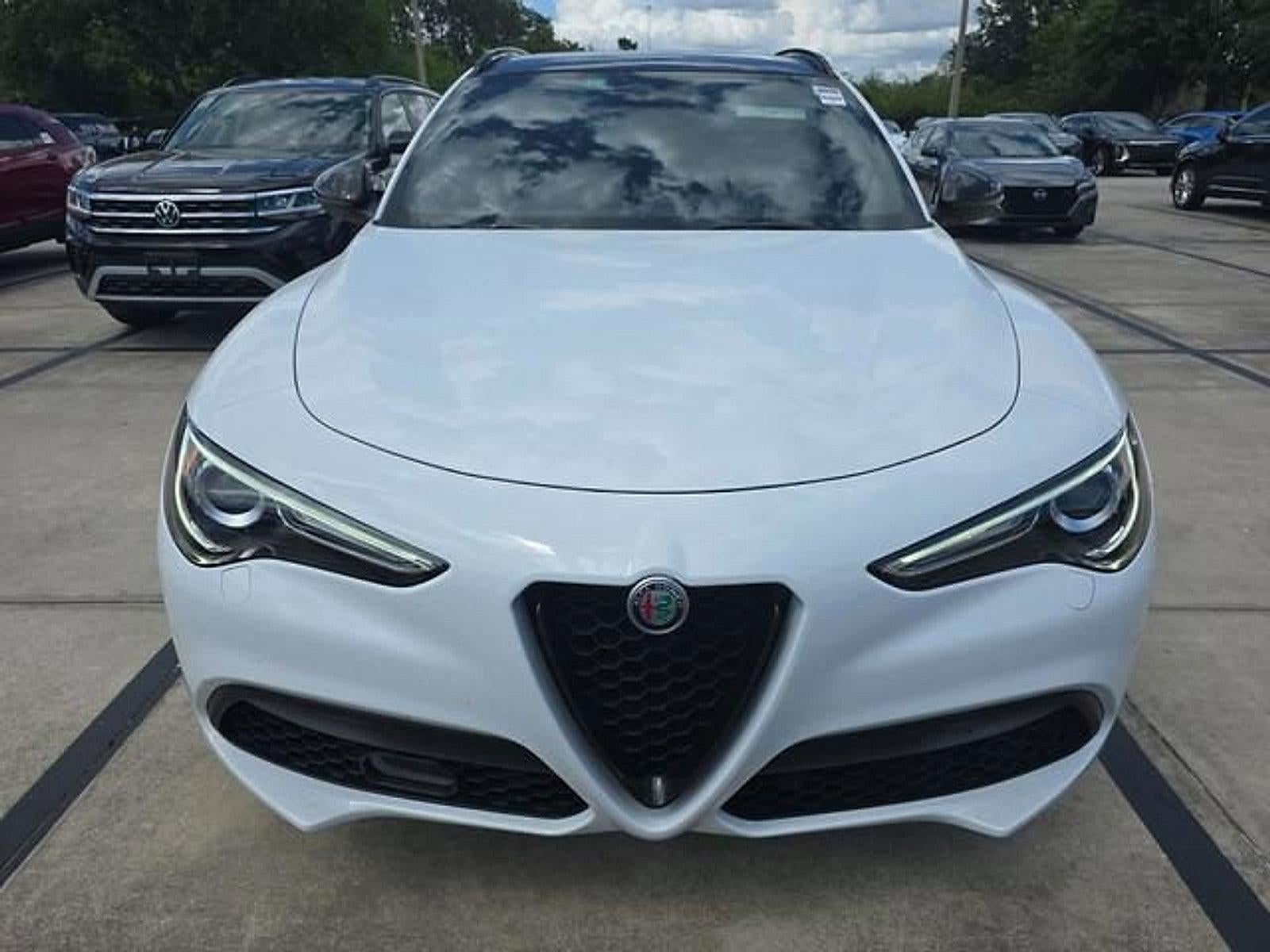 2023 Alfa Romeo Stelvio Estrema AWD