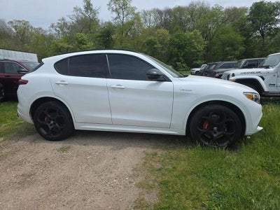 2023 Alfa Romeo Stelvio Veloce AWD