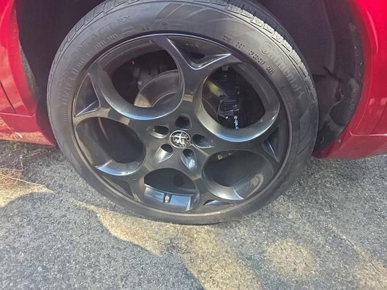 2023 Alfa Romeo Stelvio Estrema AWD