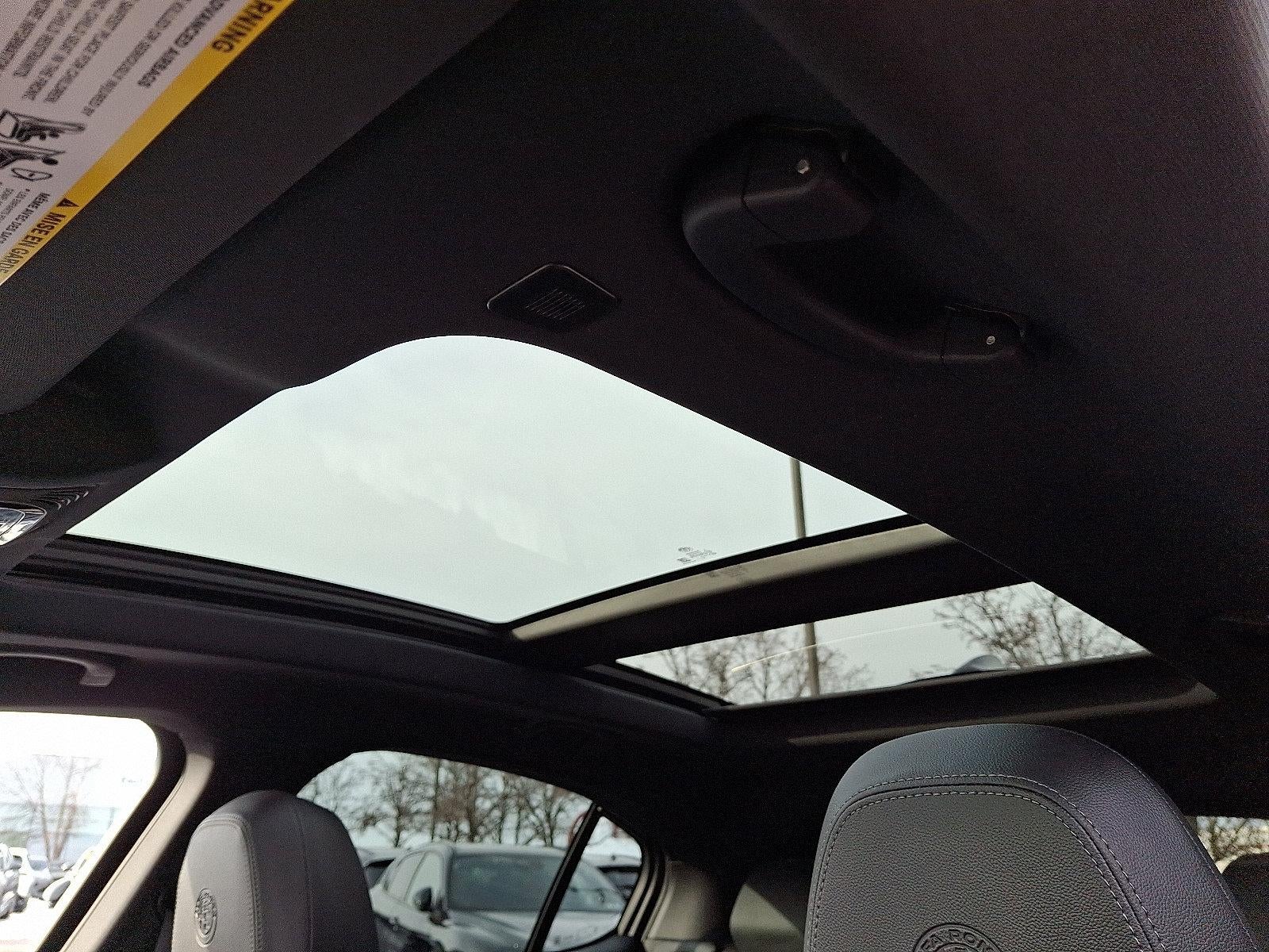 2024 Alfa Romeo Stelvio Ti AWD