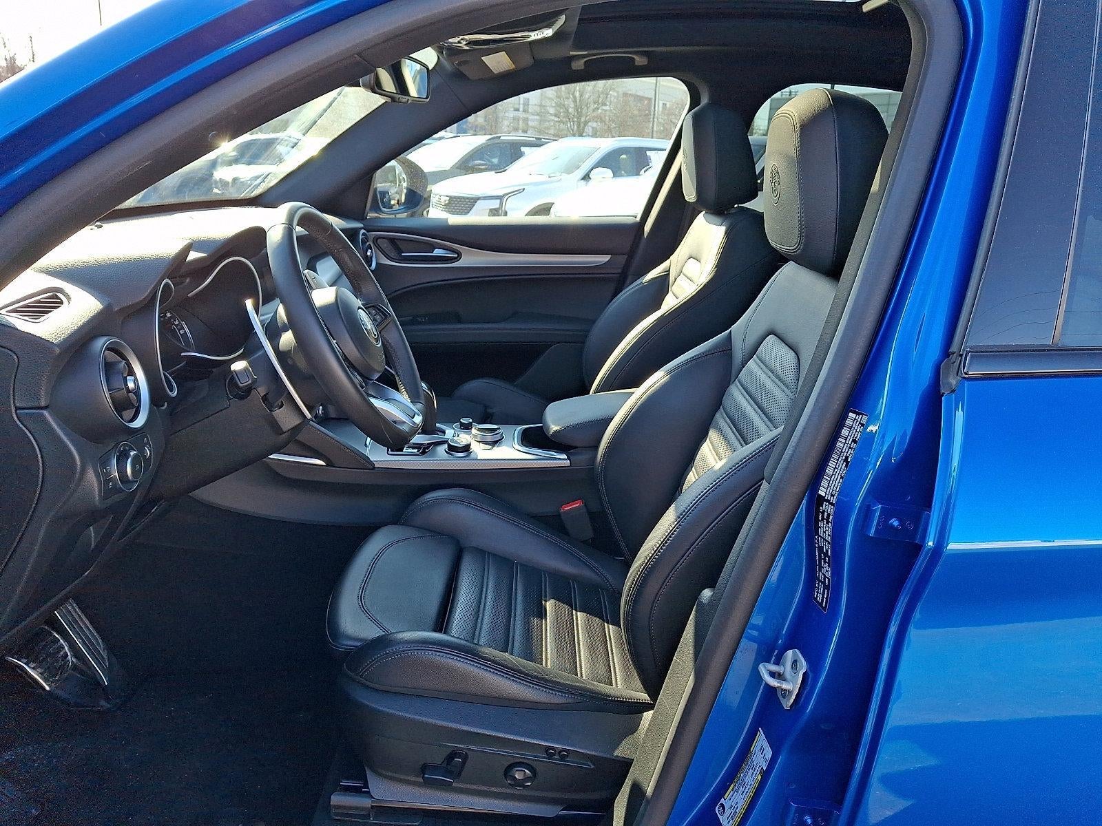 2023 Alfa Romeo Stelvio Veloce AWD