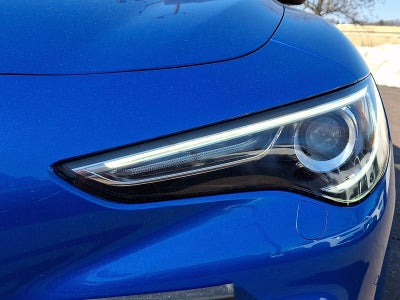 2023 Alfa Romeo Stelvio Veloce AWD