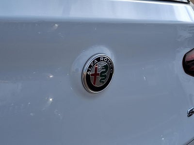 2023 Alfa Romeo Stelvio Veloce AWD