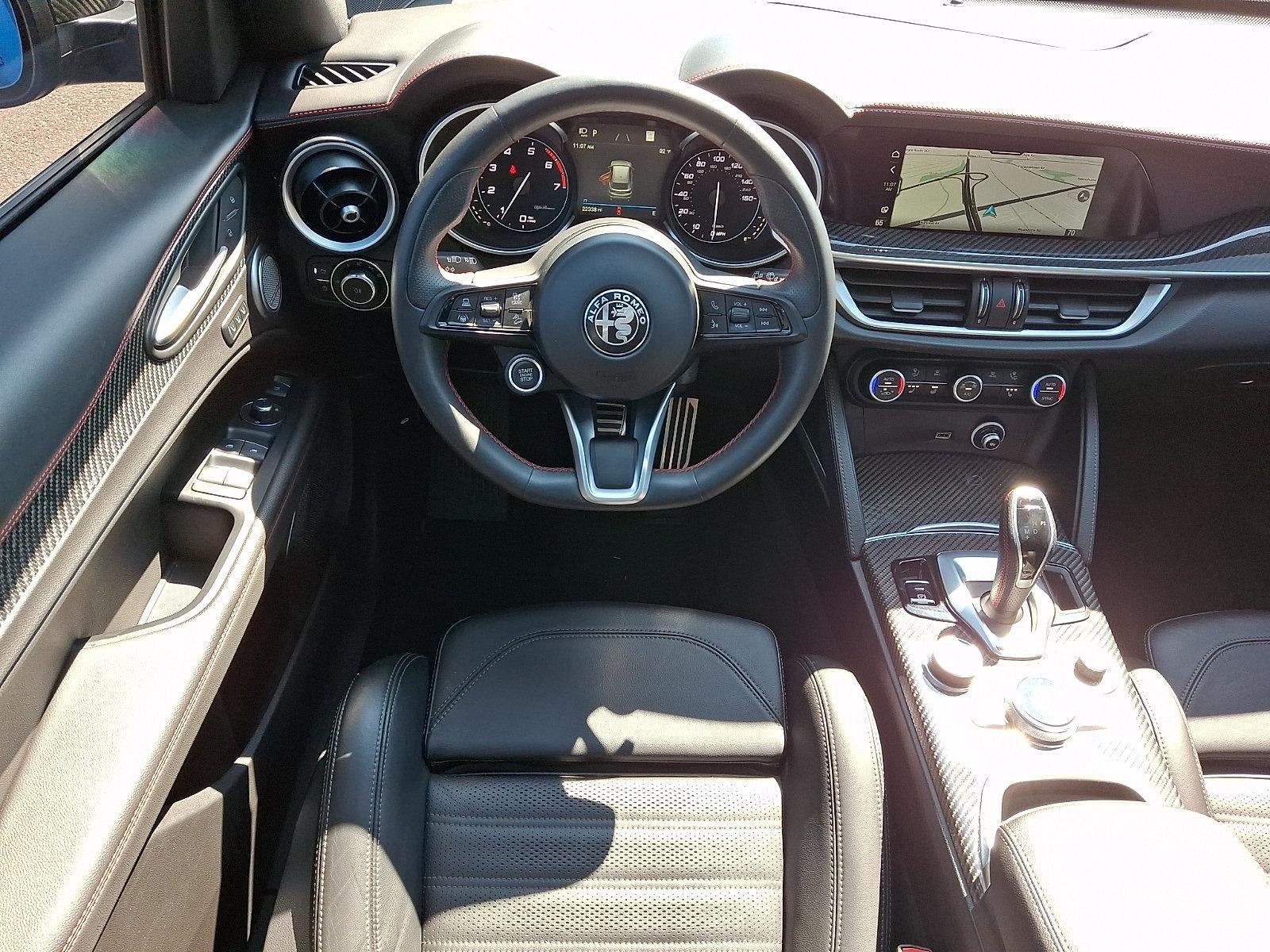 2023 Alfa Romeo Stelvio Estrema AWD